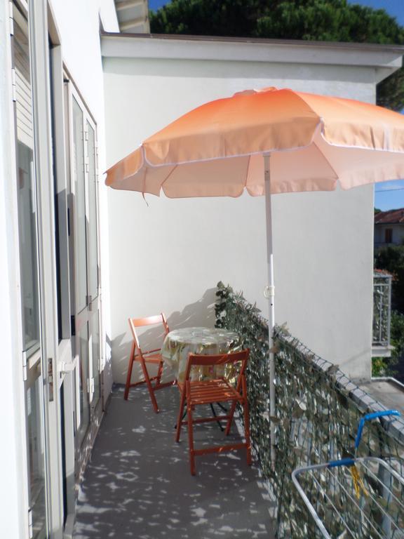 Le Midi Versilia Camaiore Bagian luar foto